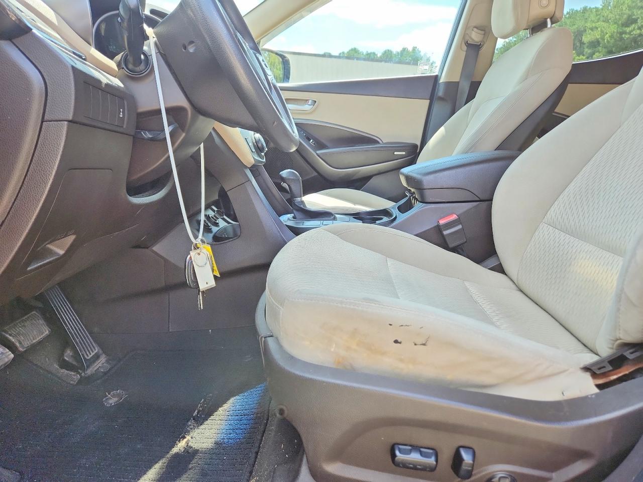 5NMZUDLB0HH008658 · 2017 HYUNDAI SANTA FE SPORT · 7/13