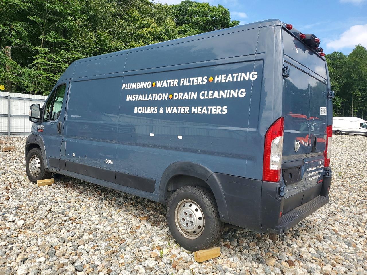 XC6TRVDG5KE518078 · 2019 RAM PROMASTER 1500 · 2/13