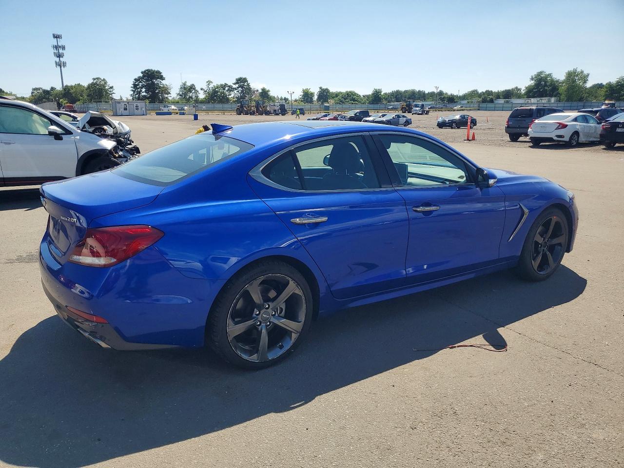 KMTG44LA1KU019670 · 2019 GENESIS G70 · 3/11