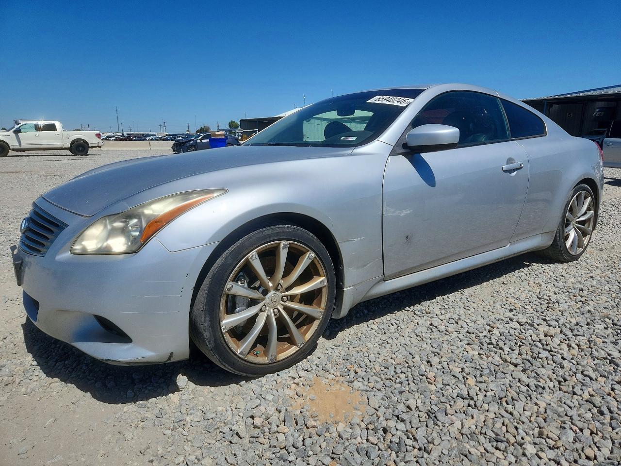 JNKCV64E08M107768 · 2008 INFINITI G37