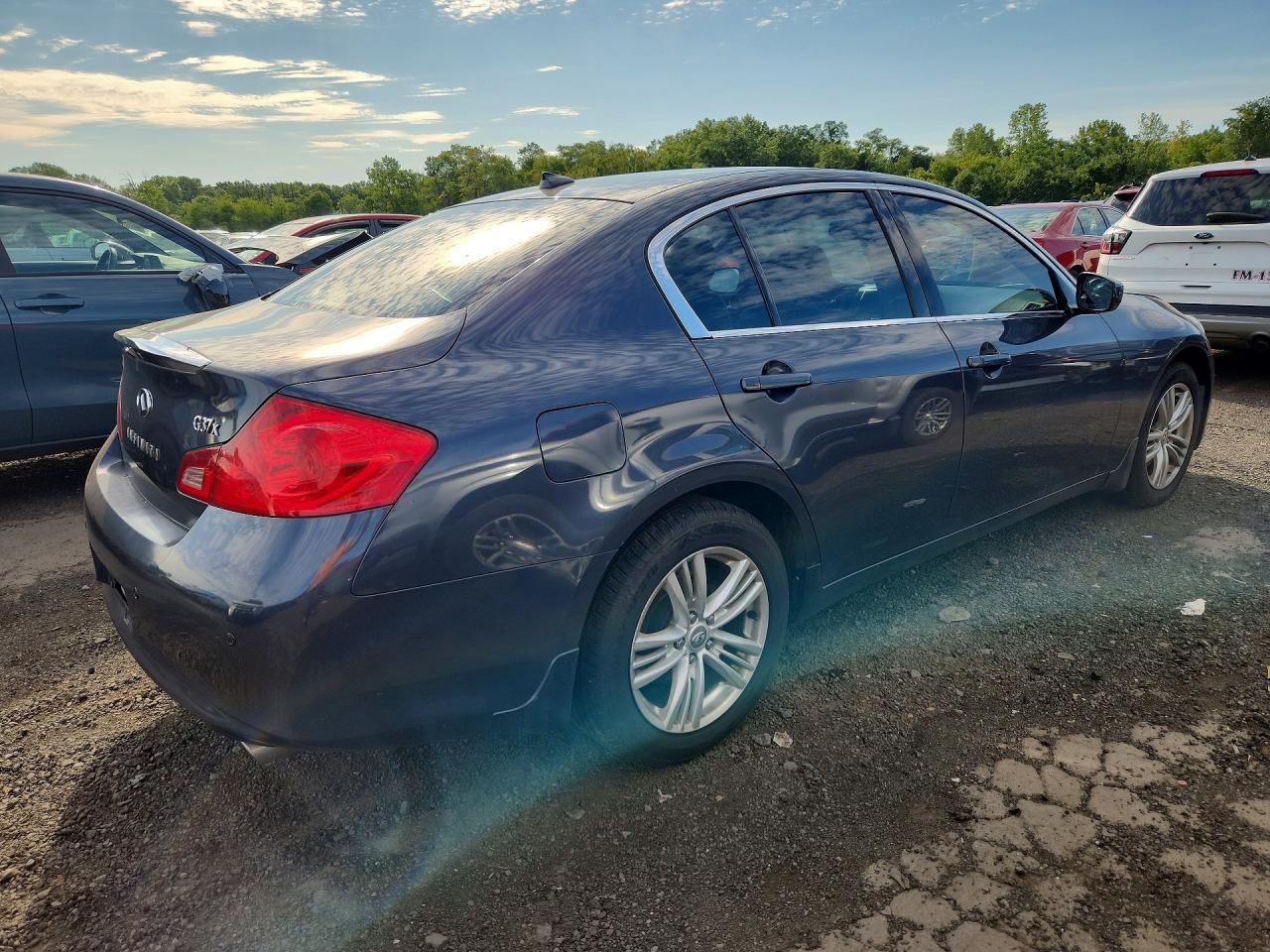 JN1CV6AR9BM350174 · 2011 INFINITI G37 SEDAN · 3/12
