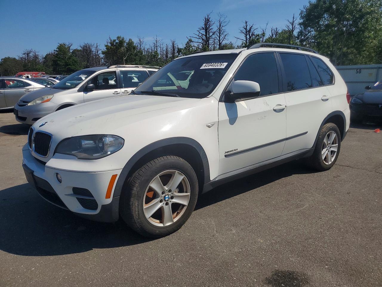 5UXZV4C53CL765664 · 2012 BMW X5