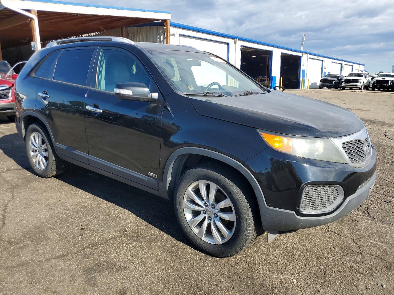 5XYKTDA27BG049829 · 2011 KIA SORENTO · 4/13