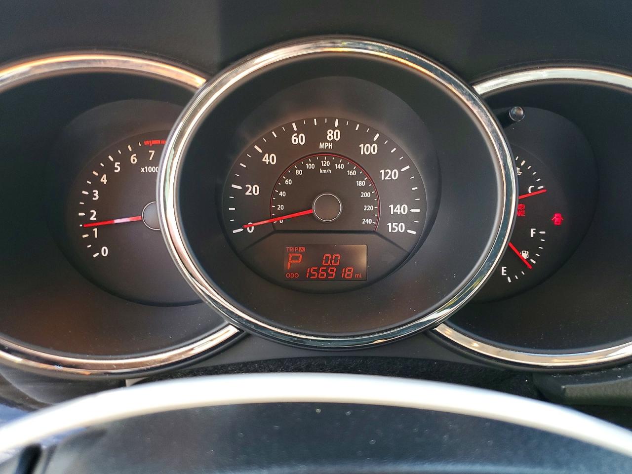 5XYKTDA27BG049829 · 2011 KIA SORENTO · 9/13