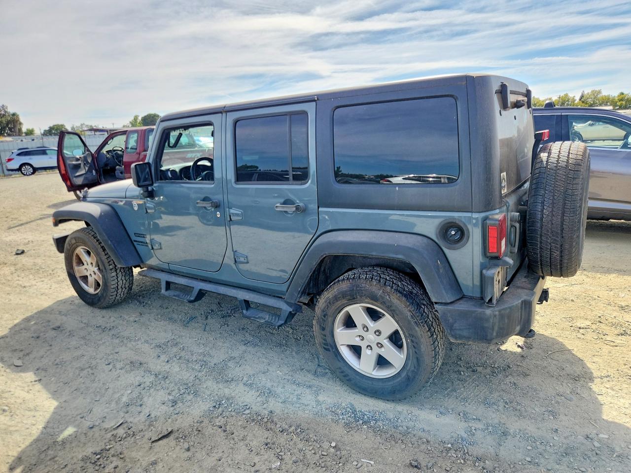 1C4BJWDG1EL130441 · 2014 JEEP WRANGLER UNLIMITED · 2/13