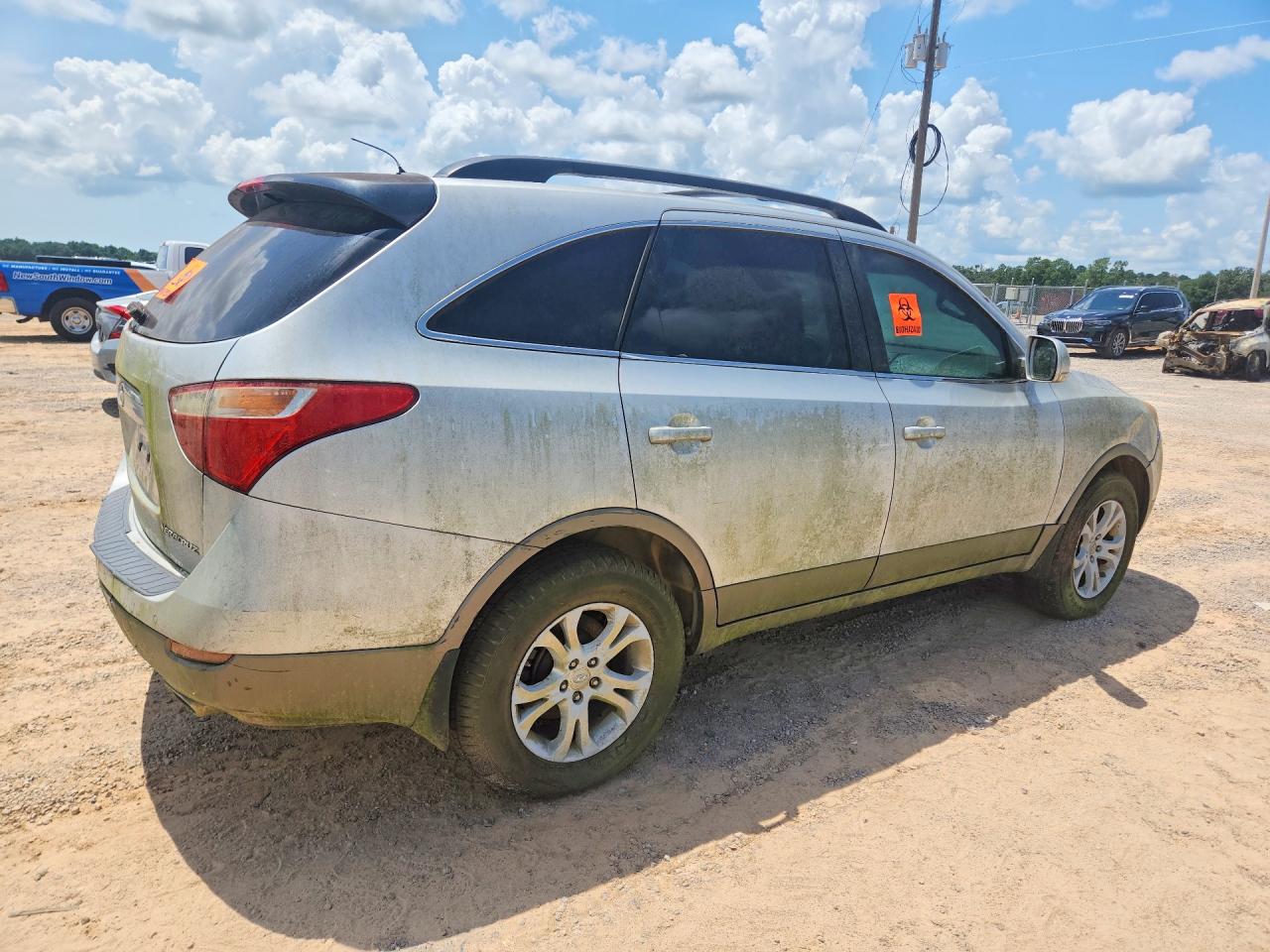 KM8NU4CC6BU163878 · 2011 HYUNDAI VERACRUZ · 3/12