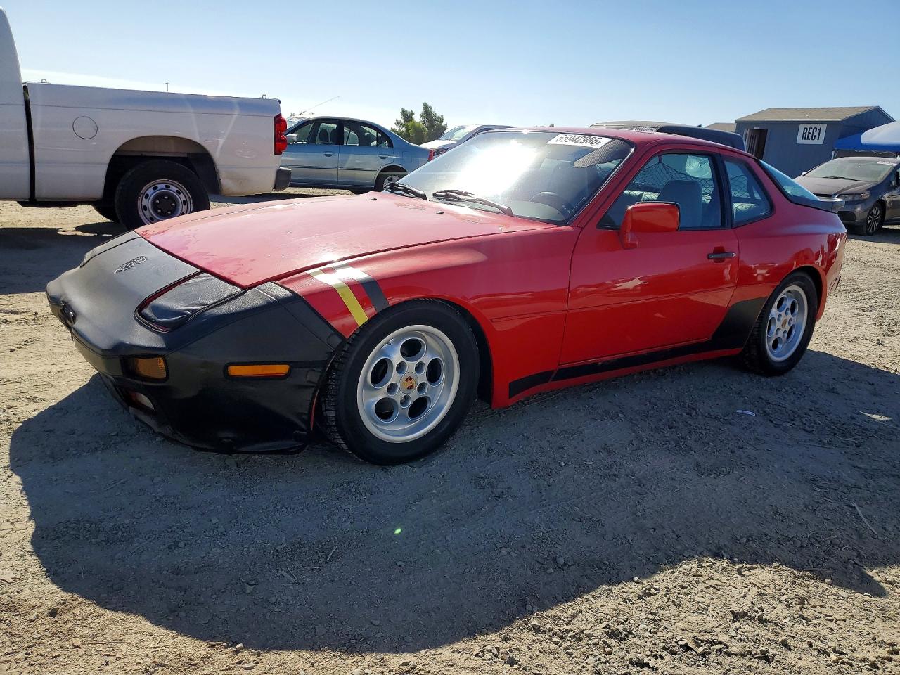 1986 PORSCHE 944