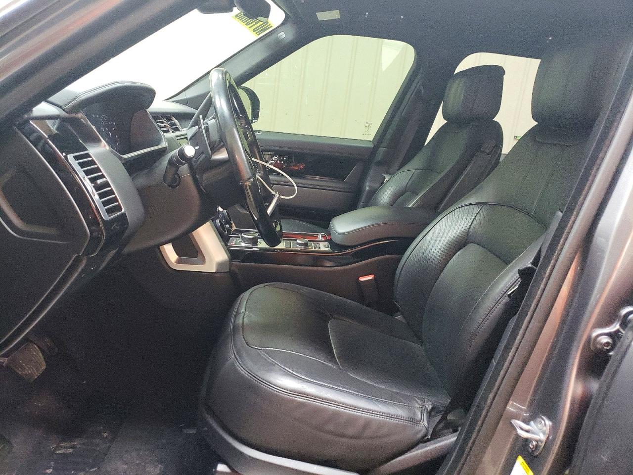 SALGS2SV7JA384697 · 2018 LAND ROVER RANGE ROVER · 7/13