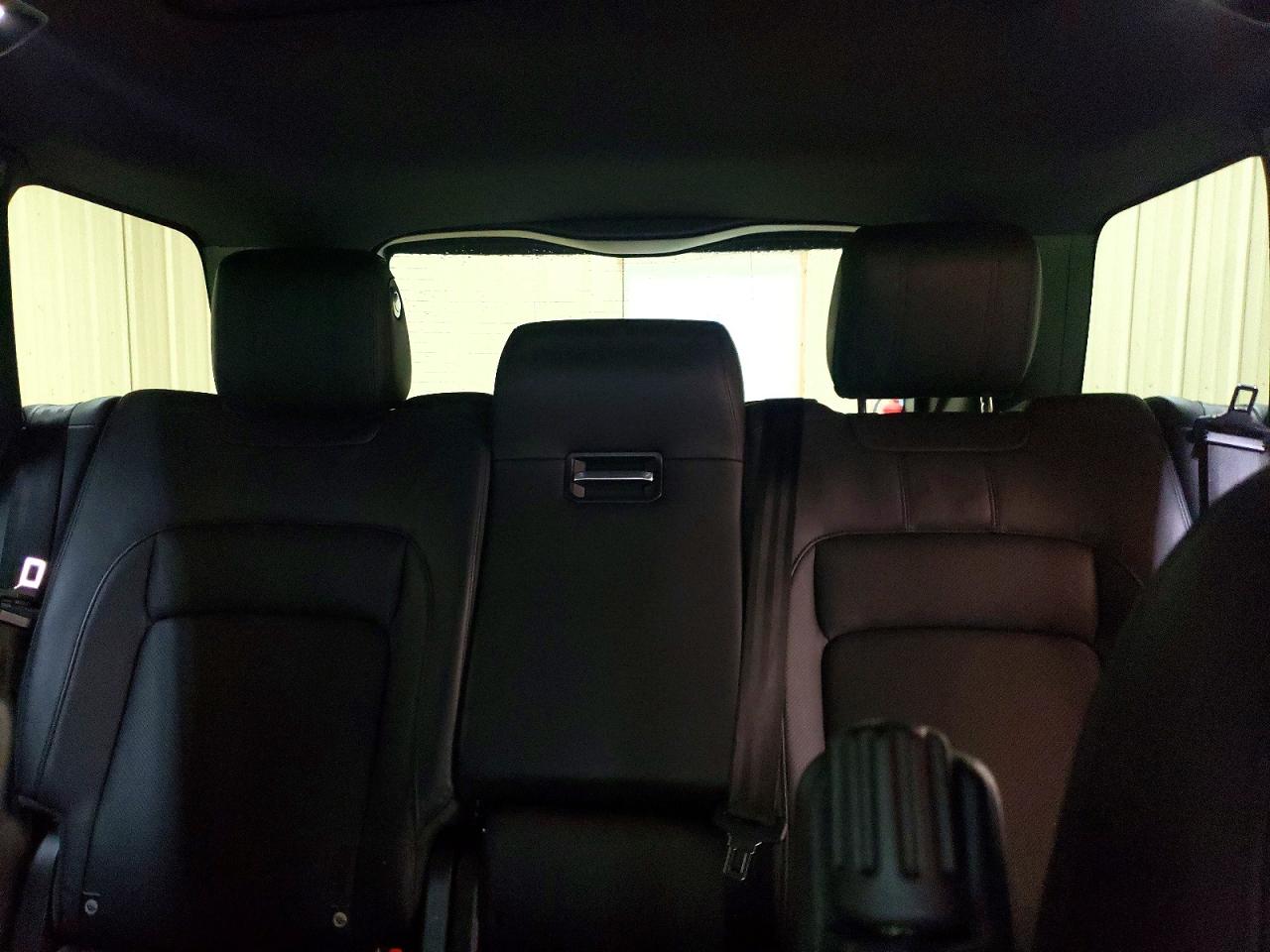 SALGS2SV7JA384697 · 2018 LAND ROVER RANGE ROVER · 10/13