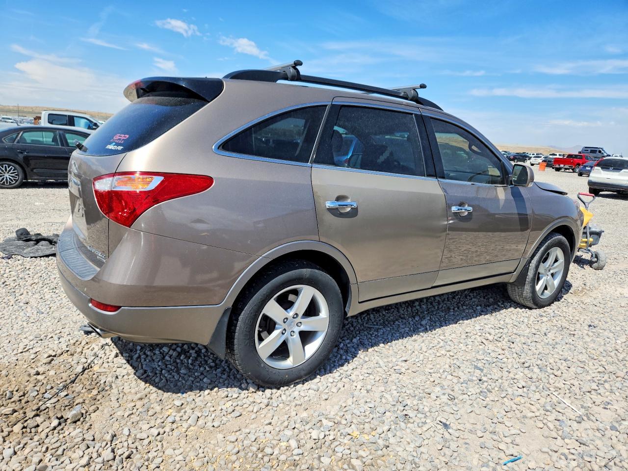 KM8NU4CC9AU138570 · 2010 HYUNDAI VERACRUZ · 3/13