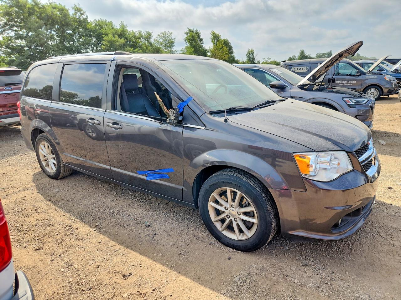 2C4RDGCG0KR564317 · 2019 DODGE GRAND CARAVAN · 4/13