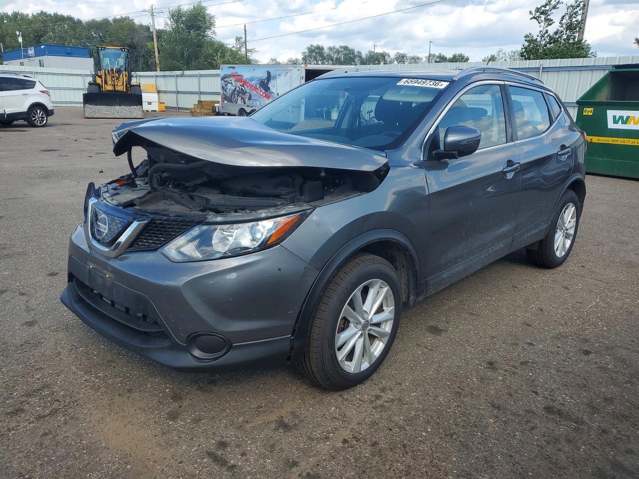 JN1BJ1CR2JW284013 · 2018 NISSAN ROGUE SPORT