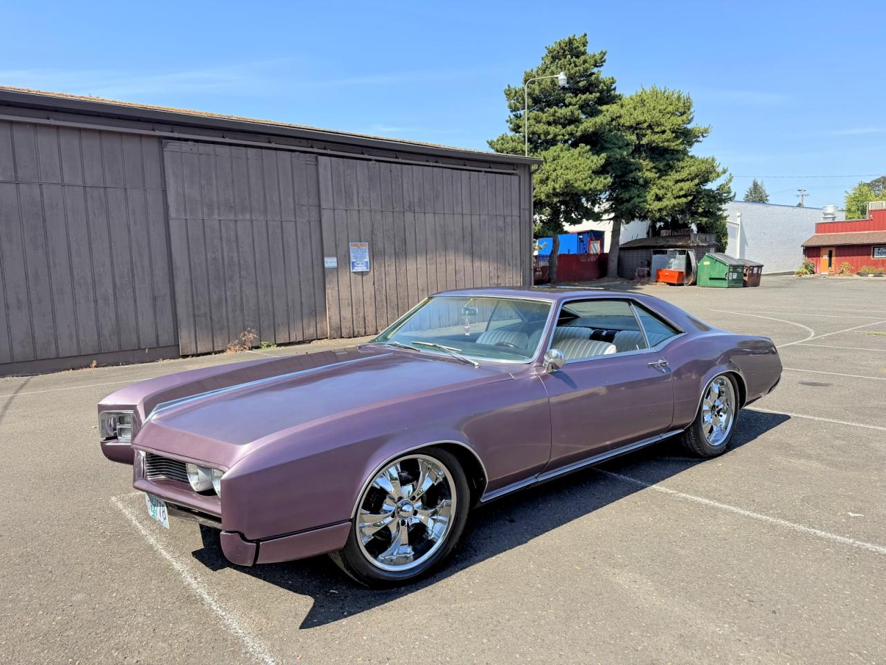 1966 BUICK RIVIERA · 2/10