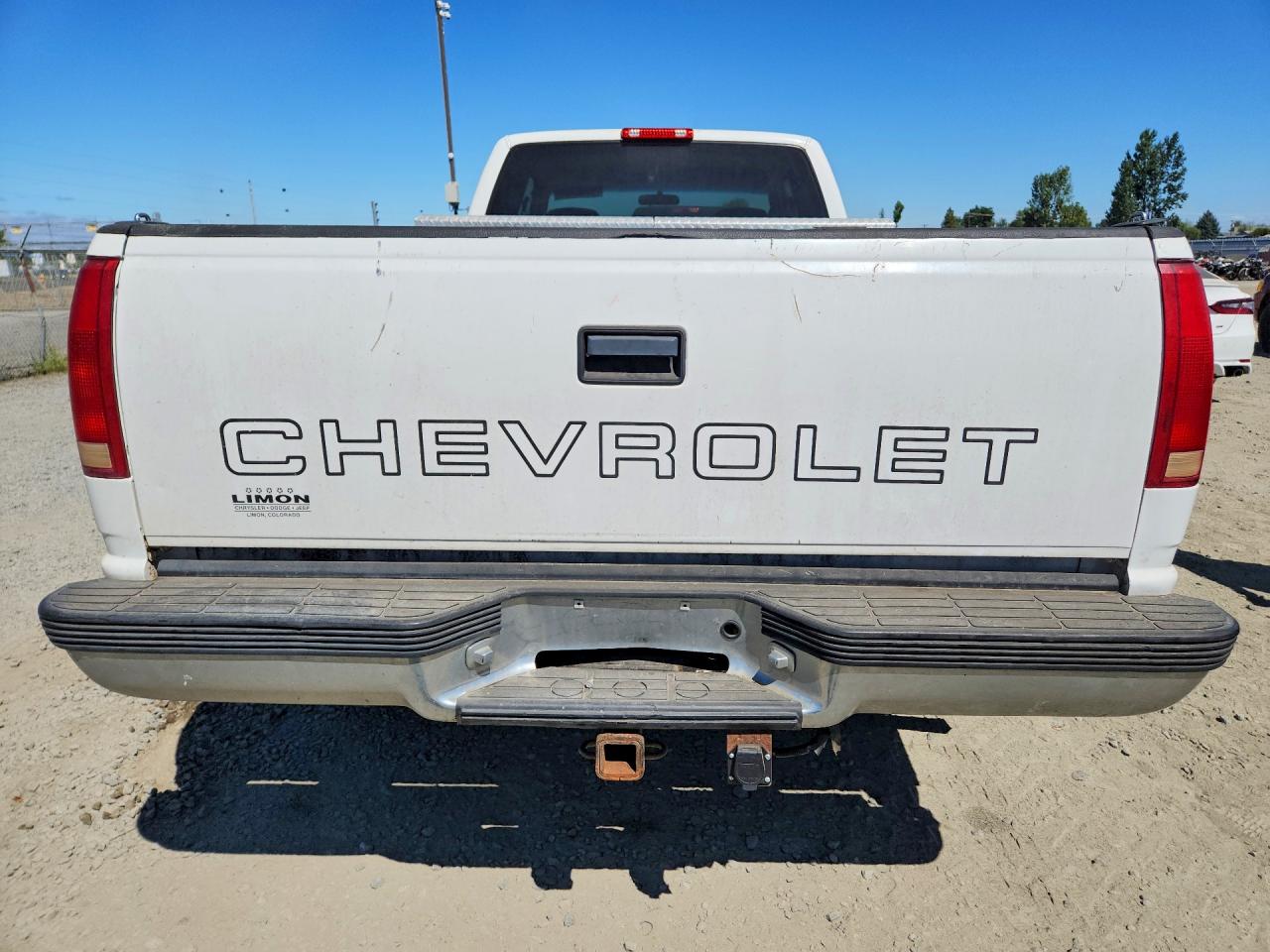 1GCGK29J7WE181593 · 1998 CHEVROLET GMT-400 · 5/11