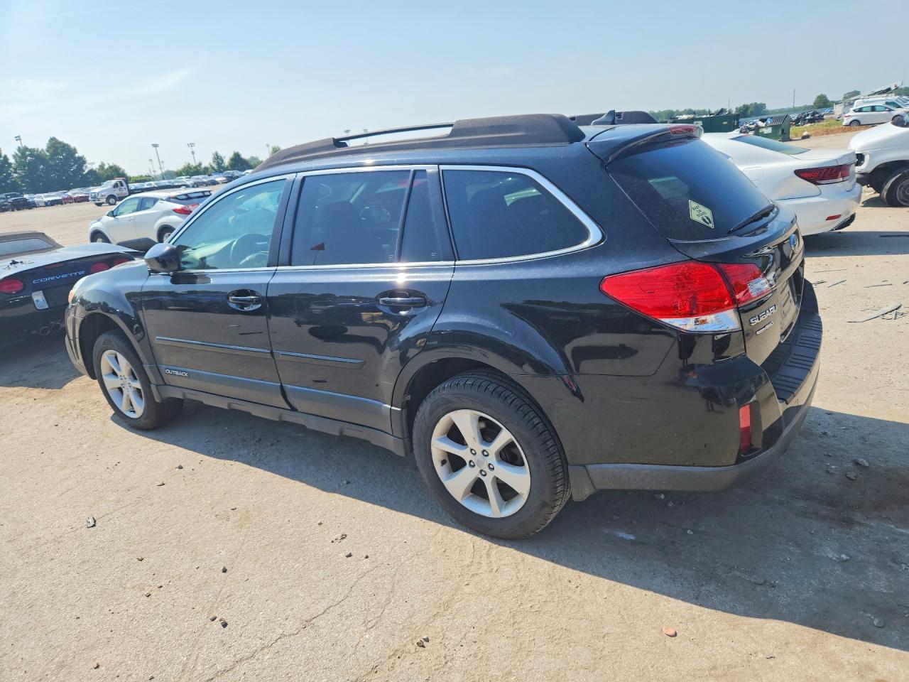 4S4BRCDC9E3302411 · 2014 SUBARU OUTBACK · 2/12