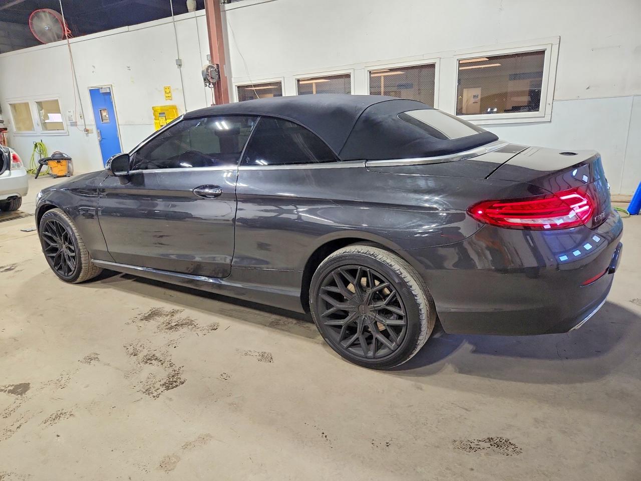 WDDWK8EB2LF961168 · 2020 MERCEDES-BENZ C · 2/12