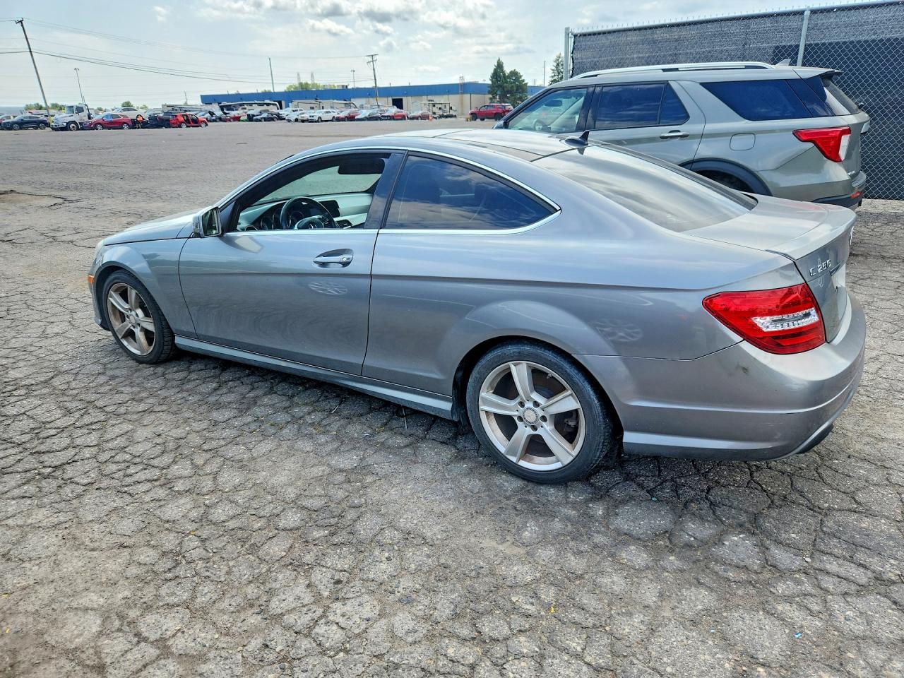 WDDGJ4HB6DF967715 · 2013 MERCEDES-BENZ C · 2/12