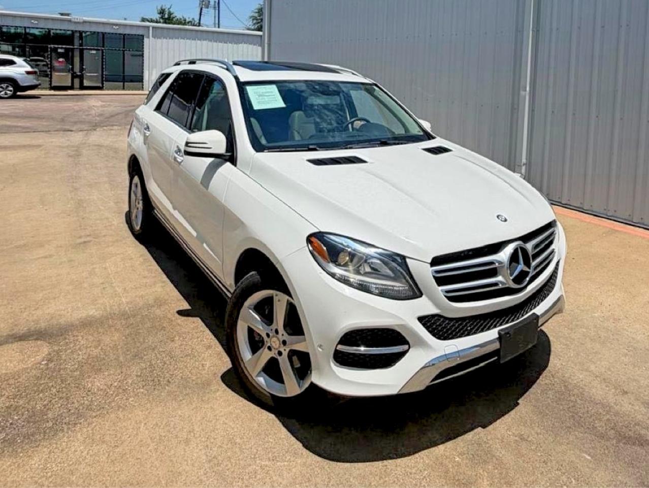 4JGDA5HB1GA686616 · 2016 MERCEDES-BENZ GLE