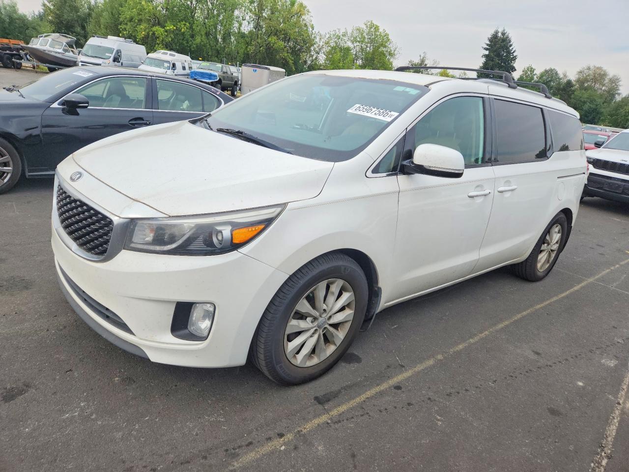 KNDMC5C19F6045146 · 2015 KIA SEDONA