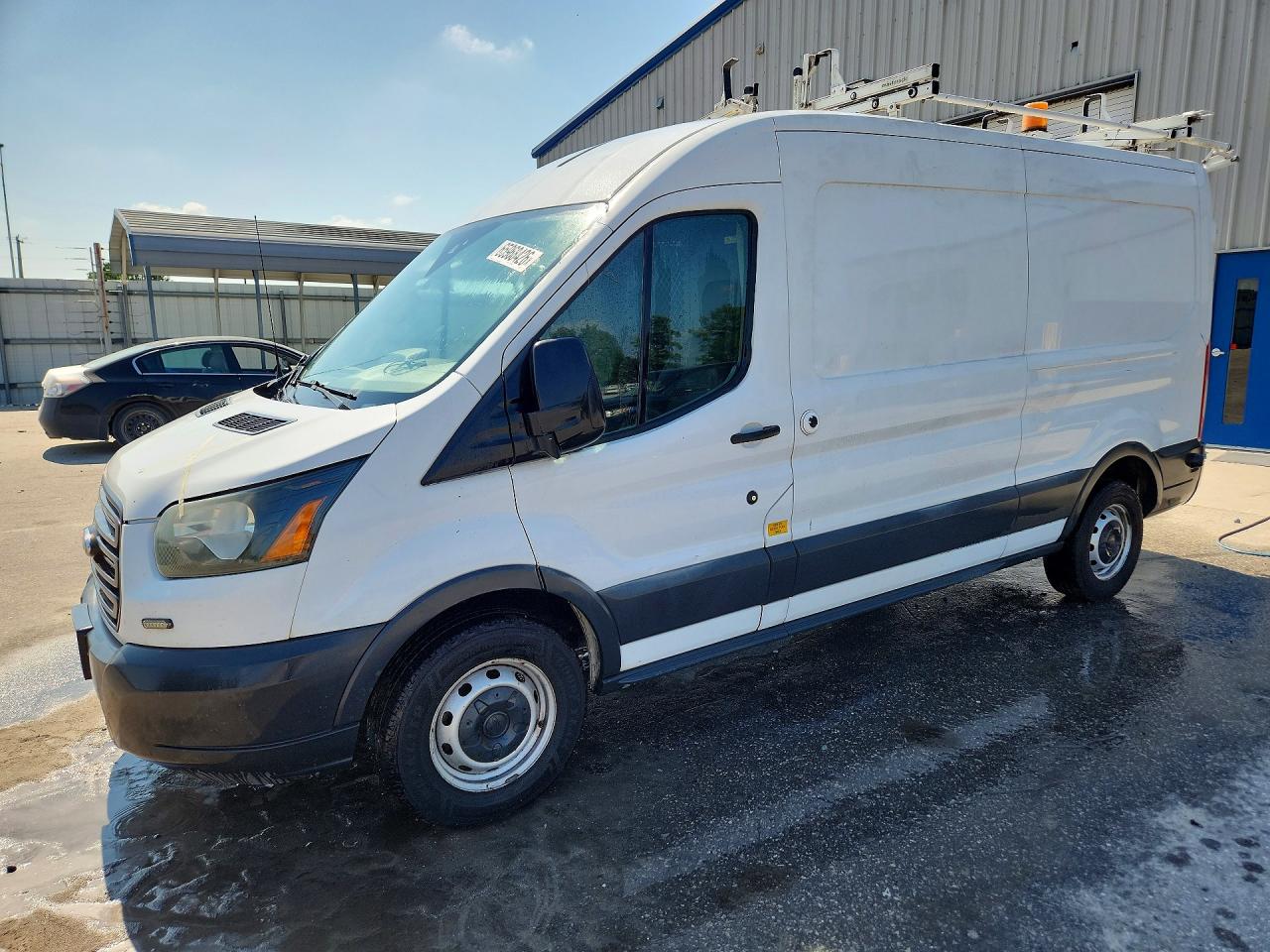 1FTYE2CV6GKA80846 · 2016 FORD TRANSIT