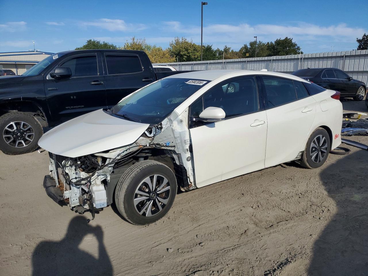 2017 TOYOTA PRIUS PRIME