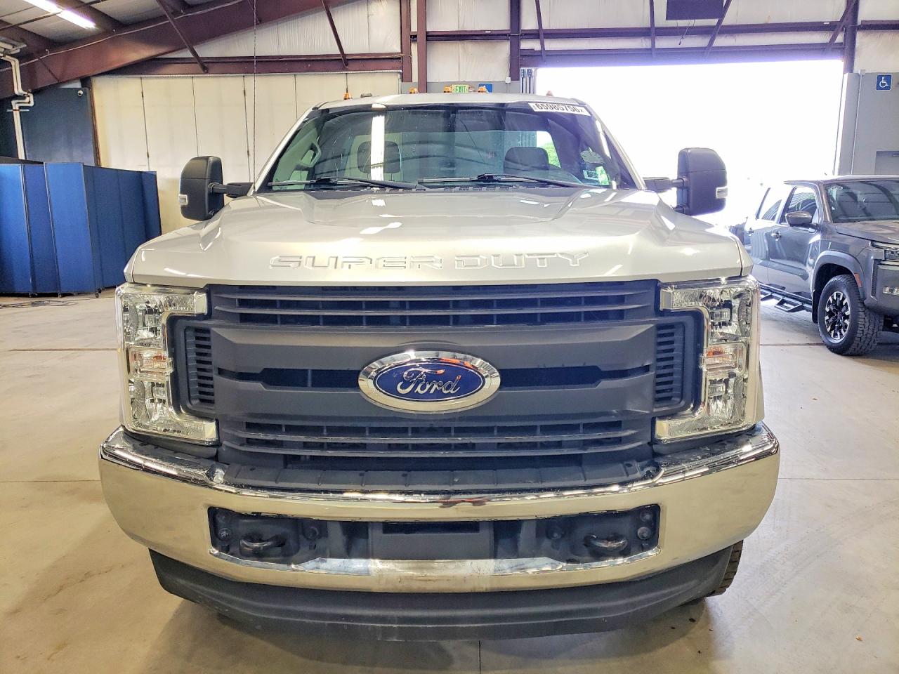 1FTRF3B65HEF41567 · 2017 FORD F350 · 5/13