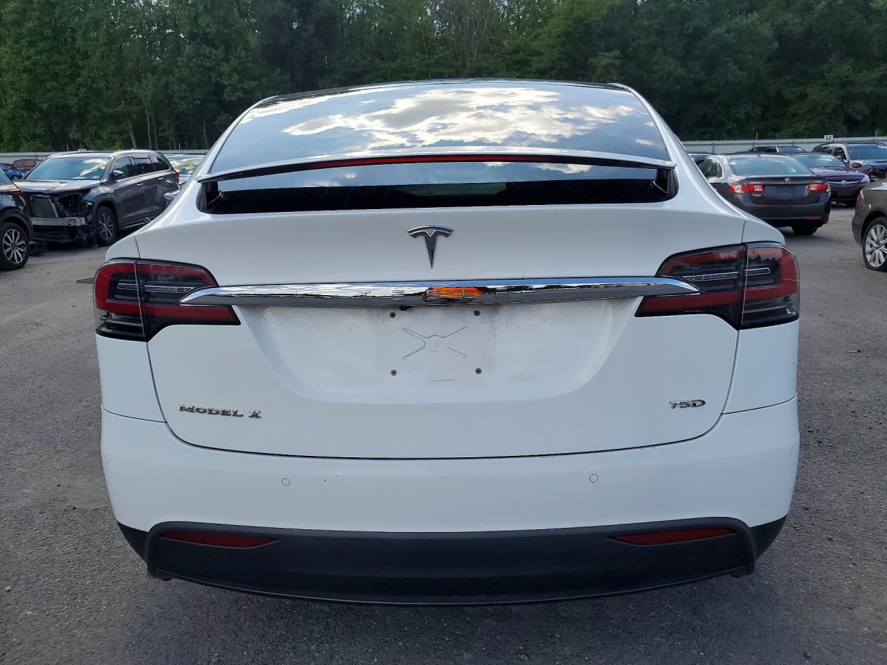 5YJXCBE21GF016554 · 2016 TESLA MODEL X · 6/13
