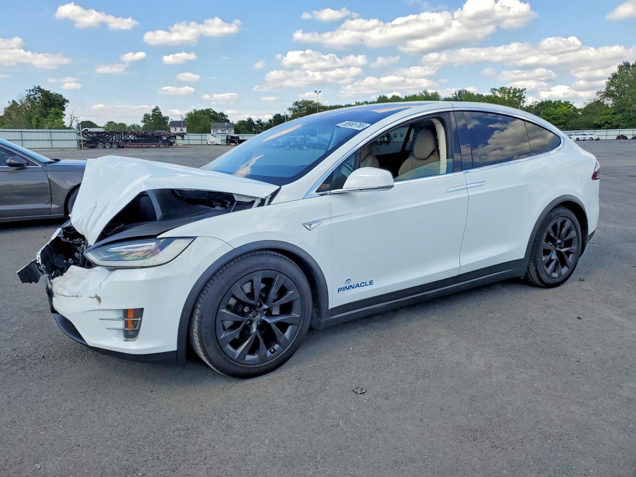 2016 TESLA MODEL X