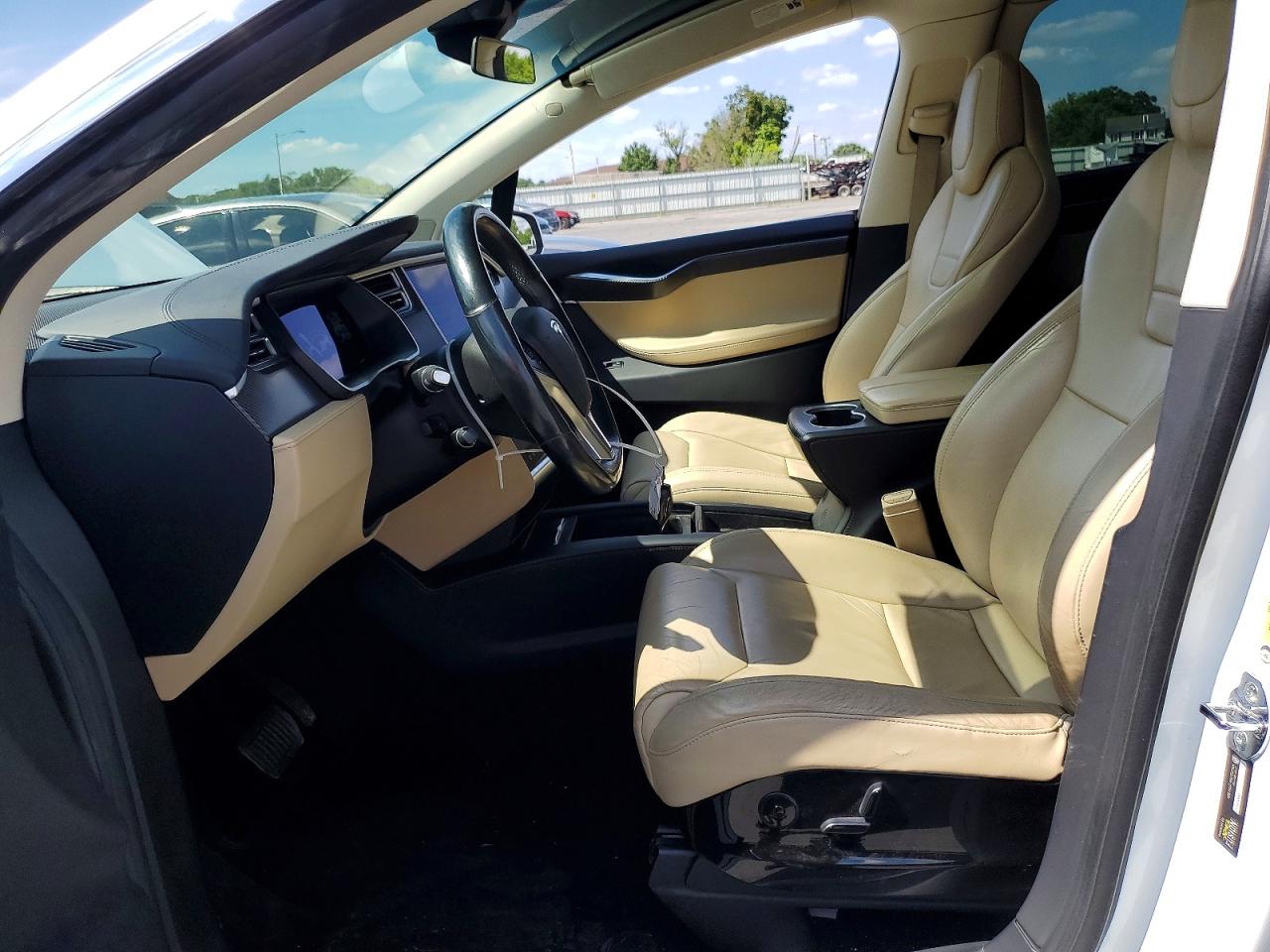 5YJXCBE21GF016554 · 2016 TESLA MODEL X · 7/13