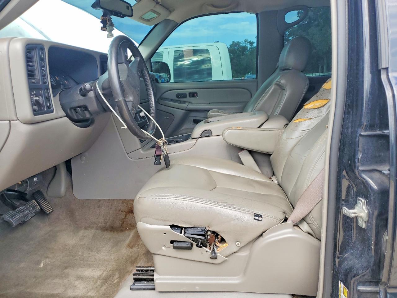 2GCEK13TX51259120 · 2005 CHEVROLET SILVERADO · 7/12