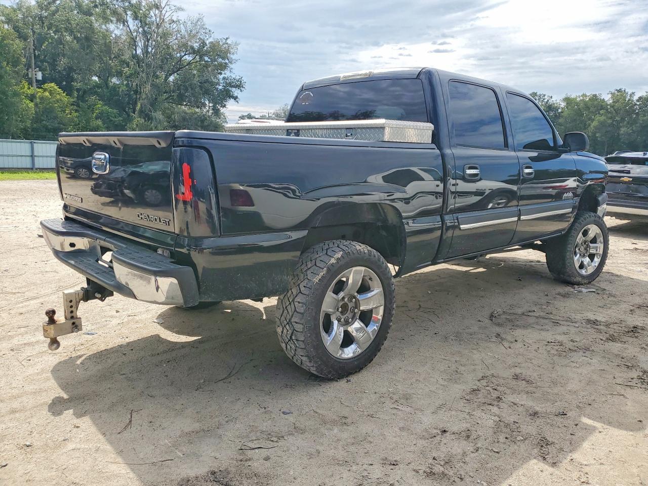 2GCEK13TX51259120 · 2005 CHEVROLET SILVERADO · 3/12