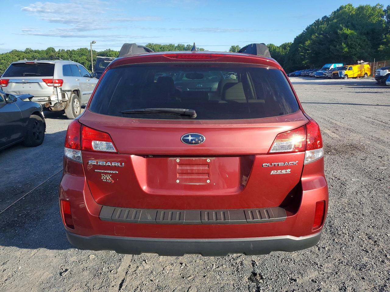 4S4BRBLC0E3305287 · 2014 SUBARU OUTBACK · 6/13
