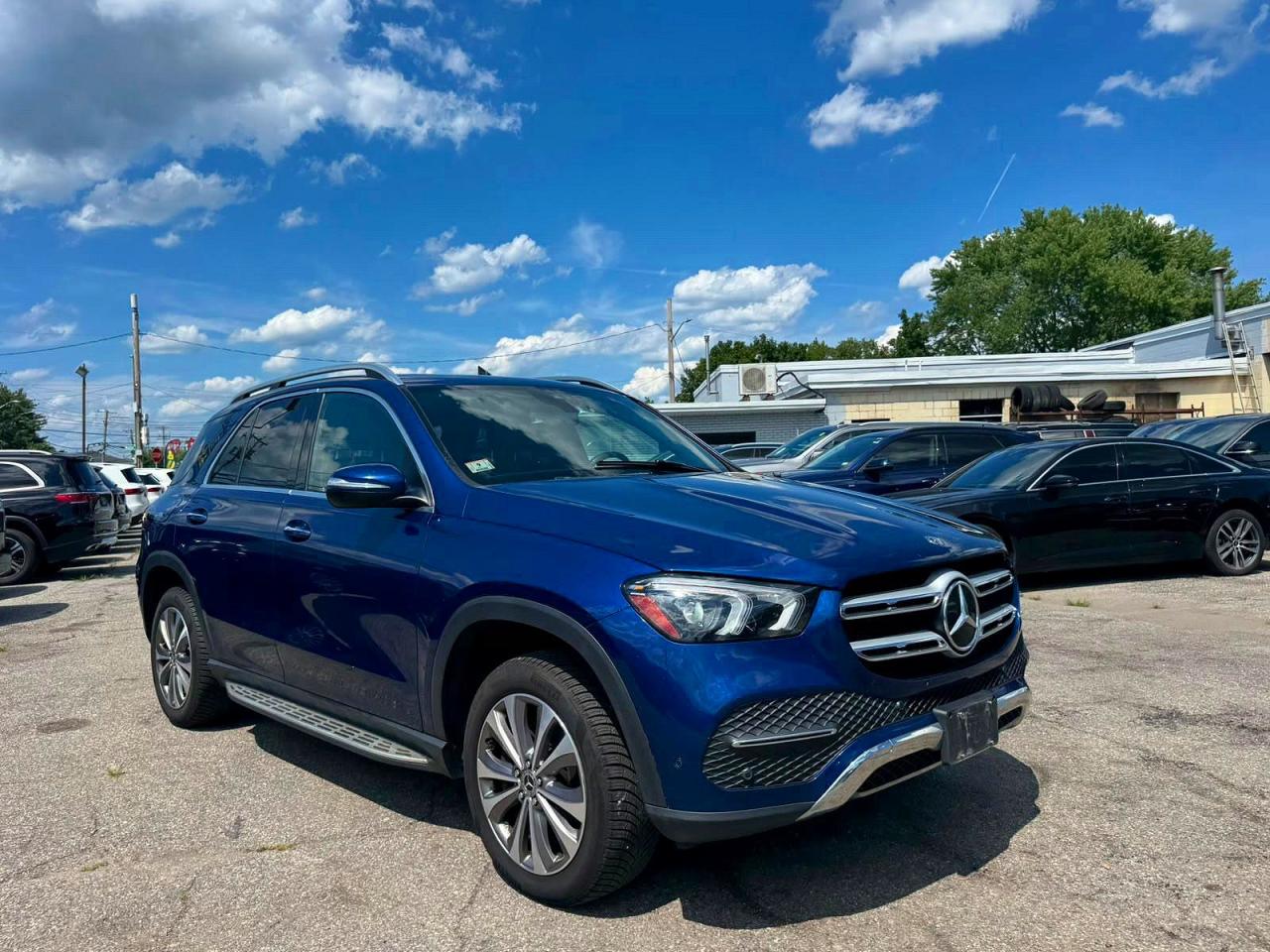 4JGFB4KB0LA074135 · 2020 MERCEDES-BENZ GLE