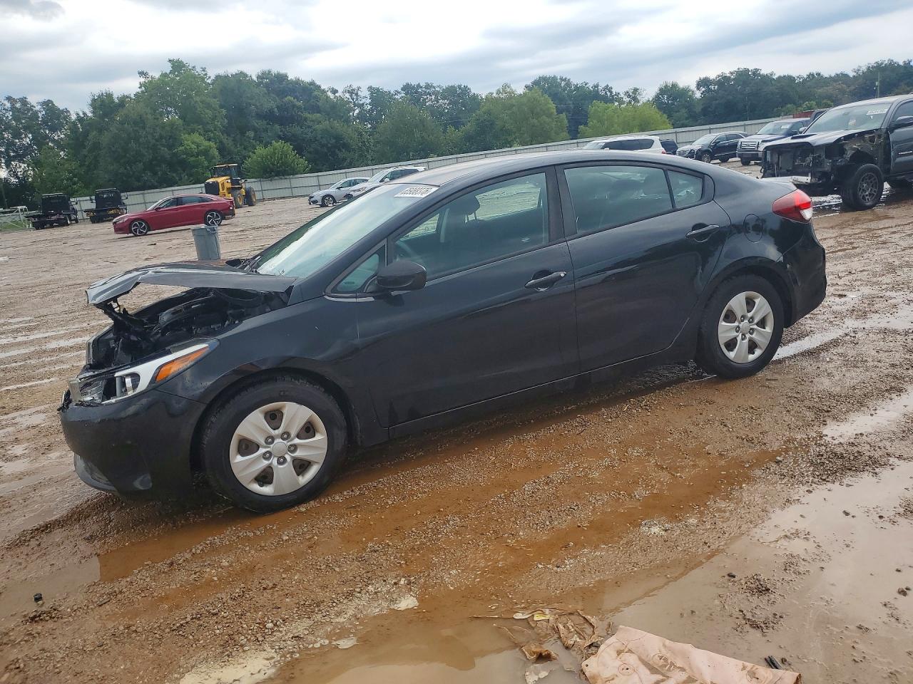 3KPFK4A70HE146635 · 2017 KIA FORTE