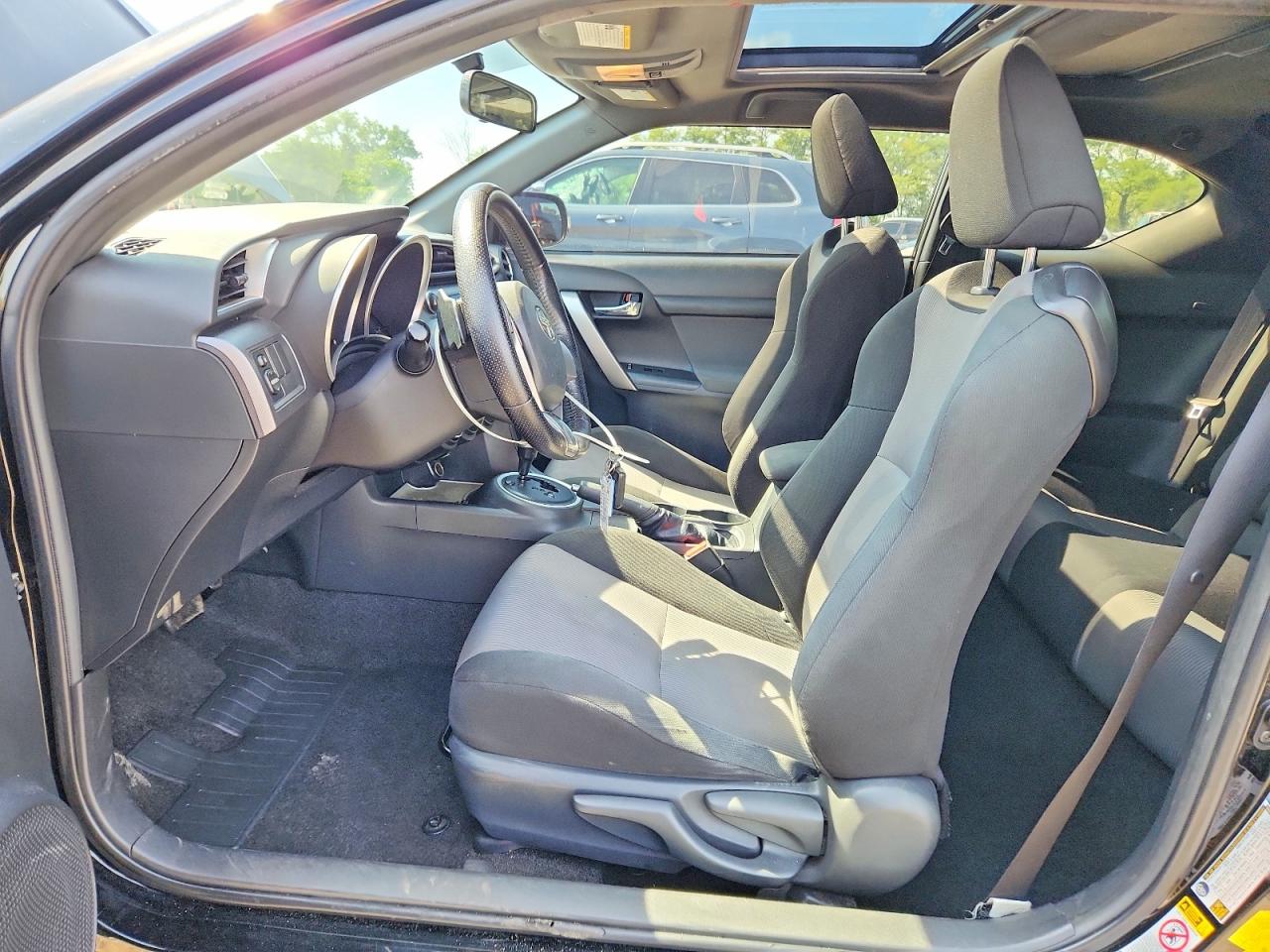 JTKJF5C79GJ020804 · 2016 SCION TC · 7/12