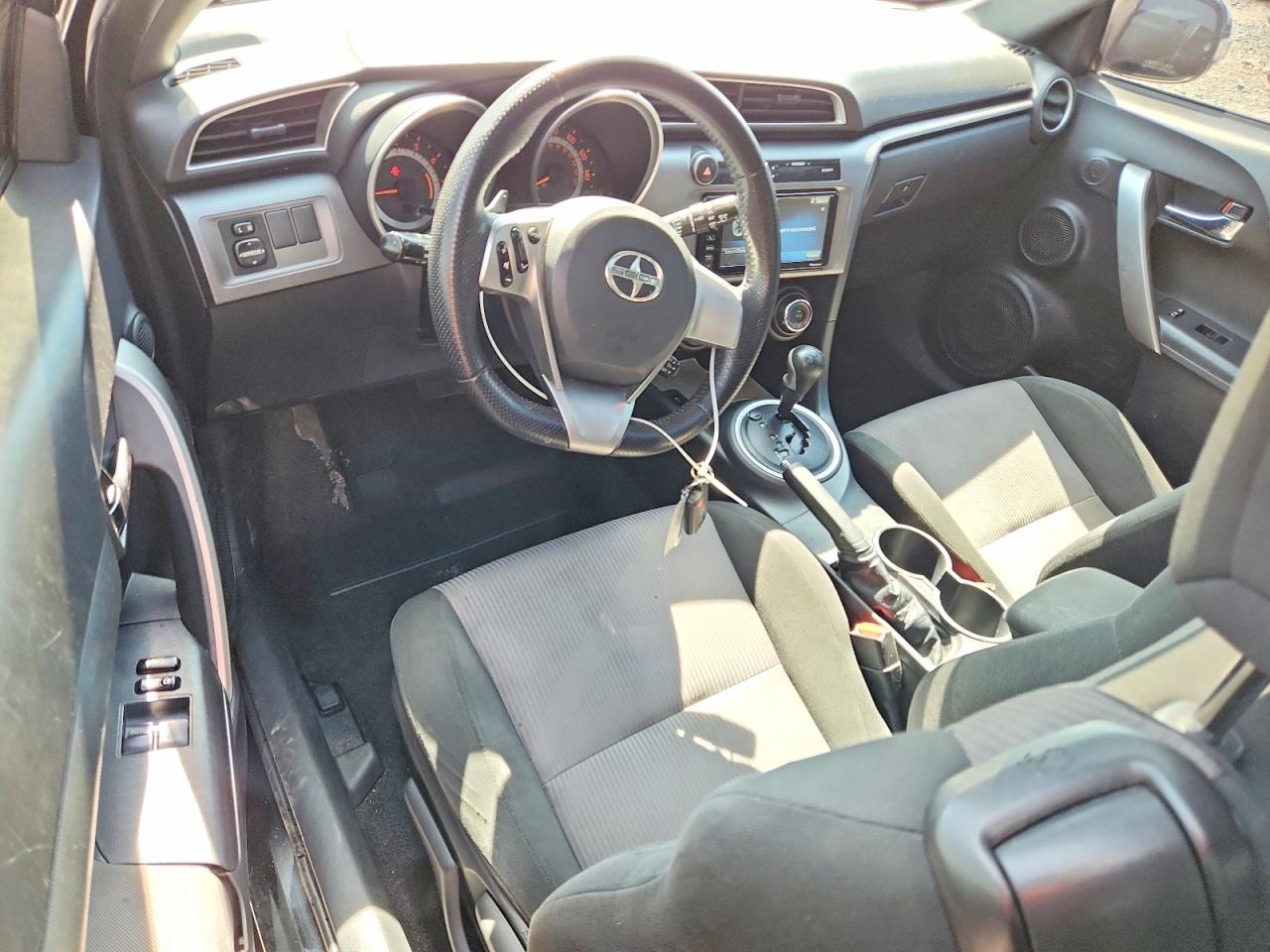 JTKJF5C79GJ020804 · 2016 SCION TC · 8/12