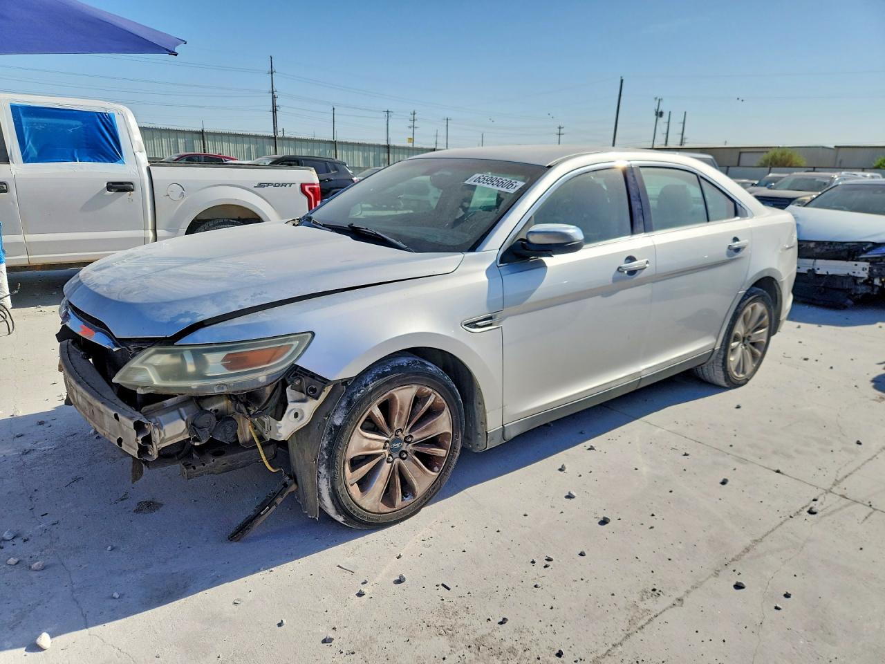 1FAHP2FW4BG106327 · 2011 FORD TAURUS