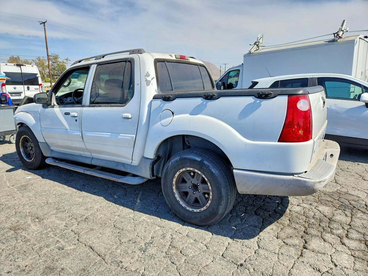 1FMZU67EX3UB67121 · 2003 FORD EXPLORER SPORT TRAC · 2/12