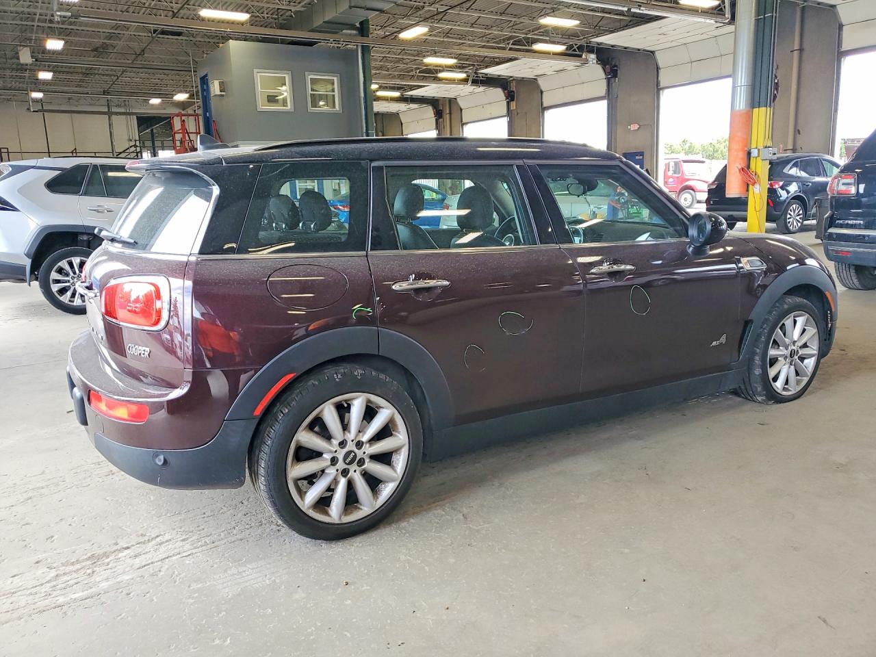 WMWLU1C55K2F30101 · 2019 MINI COOPER · 3/13