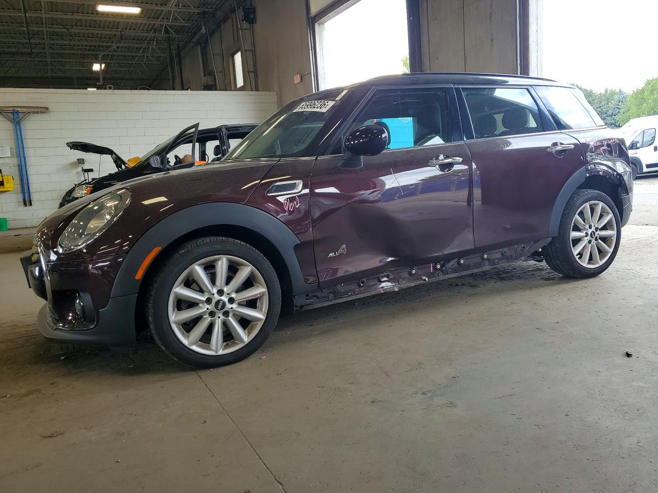 WMWLU1C55K2F30101 · 2019 MINI COOPER