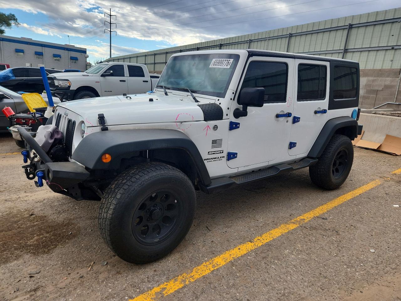 1C4BJWDG2GL209801 · 2016 JEEP WRANGLER UNLIMITED
