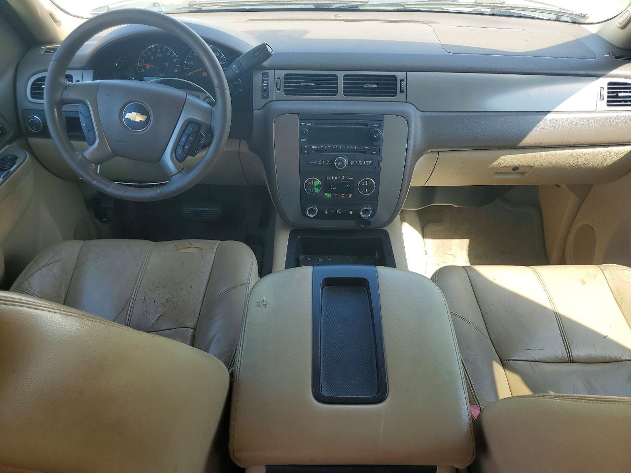1GNSCBE08CR263199 · 2012 CHEVROLET TAHOE · 8/13