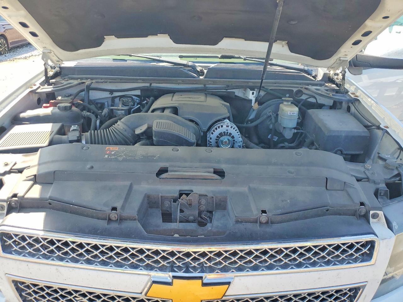 1GNSCBE08CR263199 · 2012 CHEVROLET TAHOE · 12/13