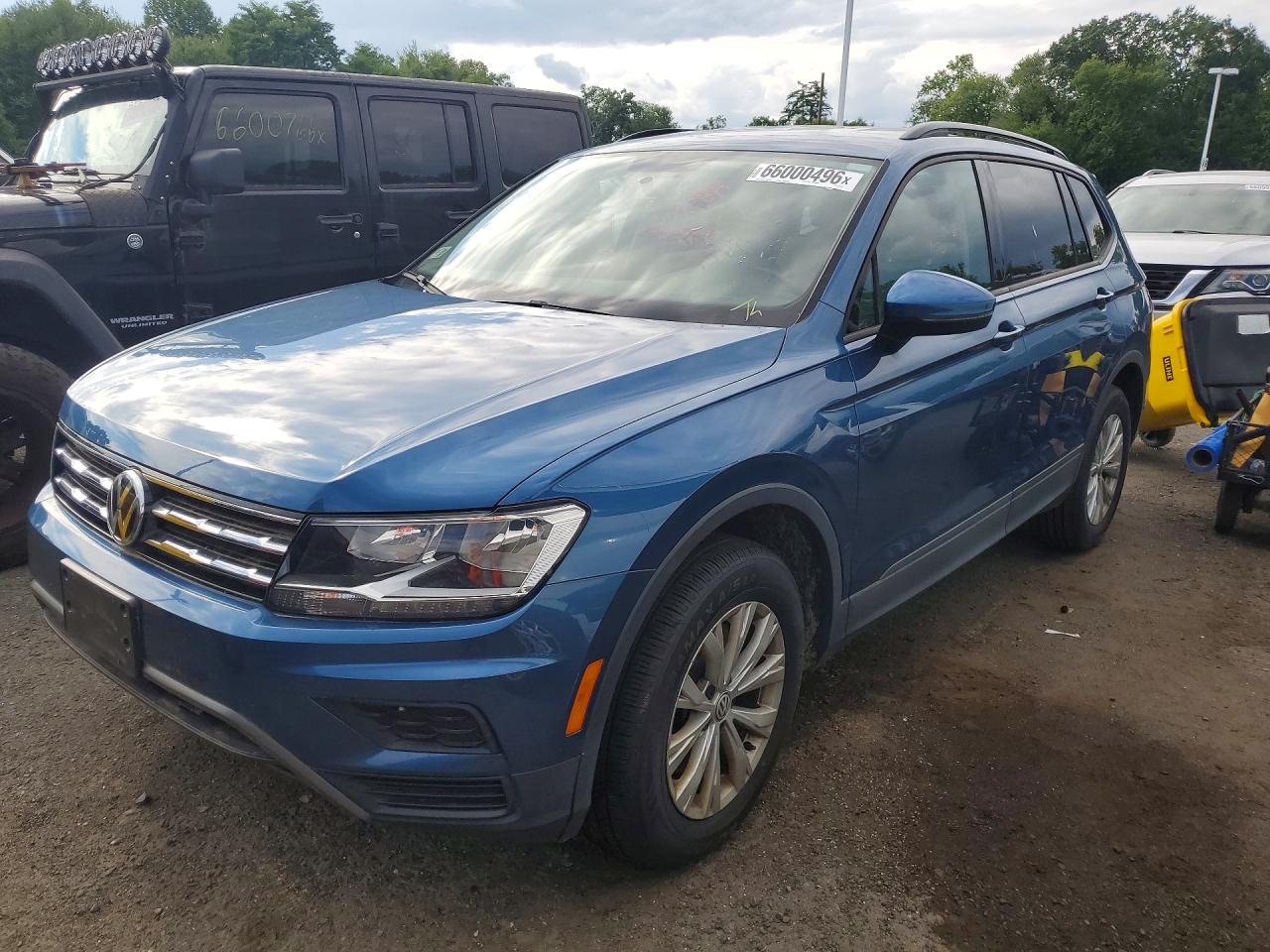 3VV1B7AX4LM167418 · 2020 VOLKSWAGEN TIGUAN