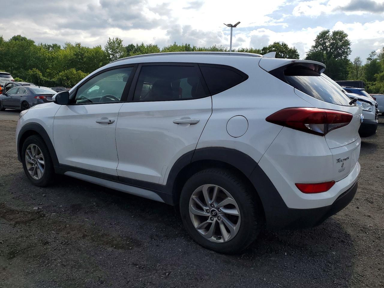 KM8J3CA40JU713498 · 2018 HYUNDAI TUCSON · 2/13