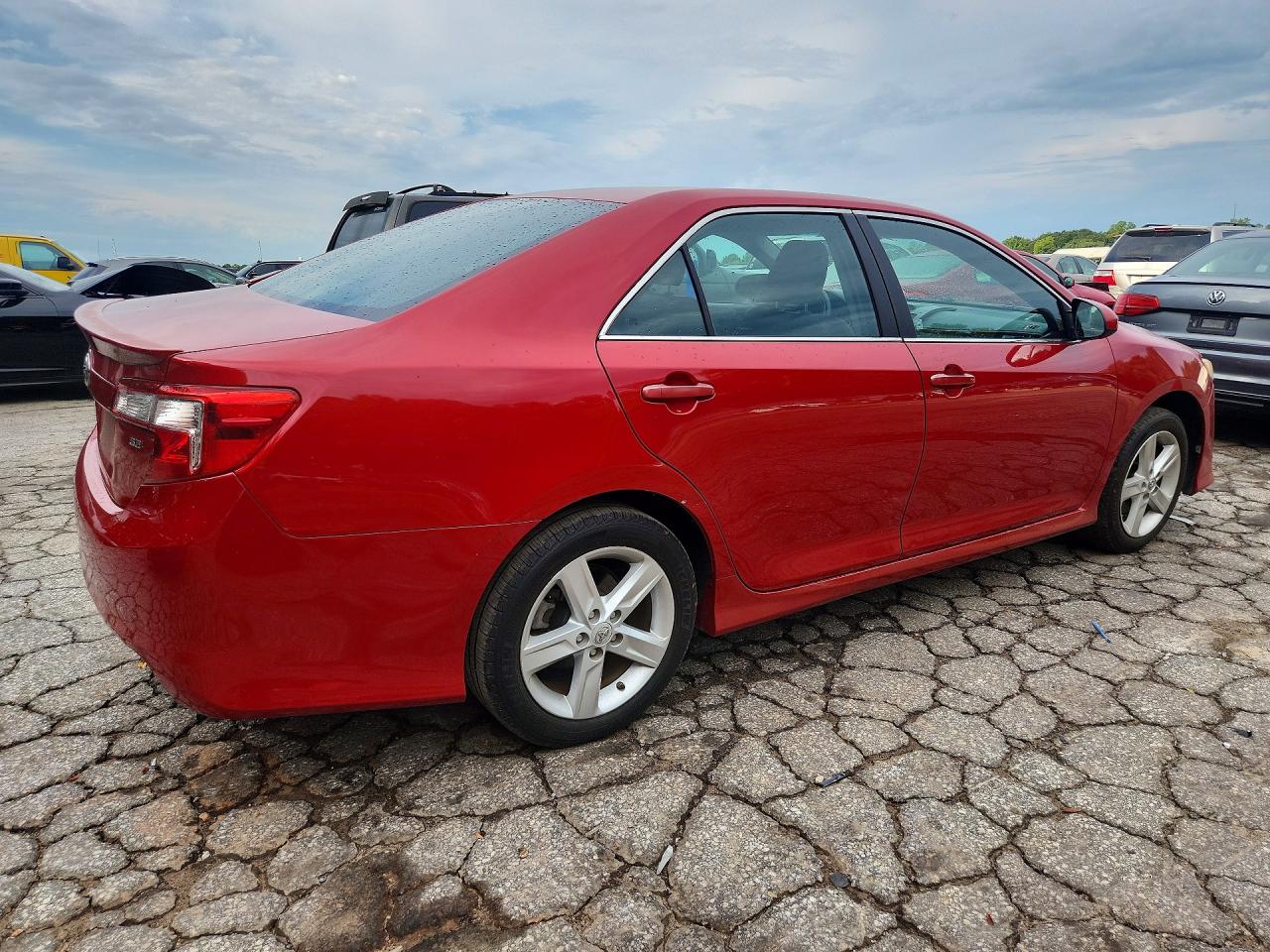 4T1BF1FK6EU741545 · 2014 TOYOTA CAMRY · 3/12