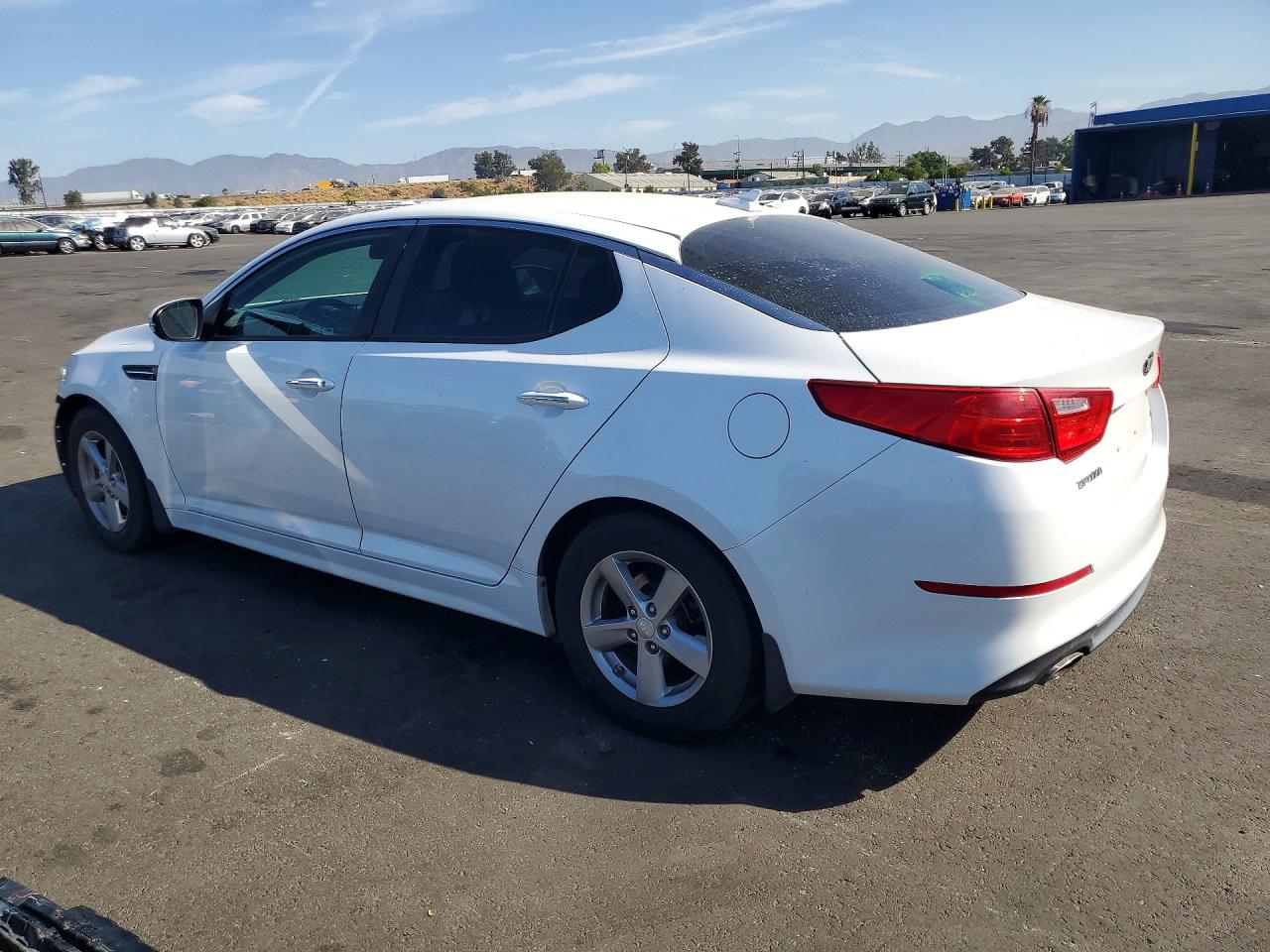5XXGM4A73FG392971 · 2015 KIA OPTIMA · 2/12