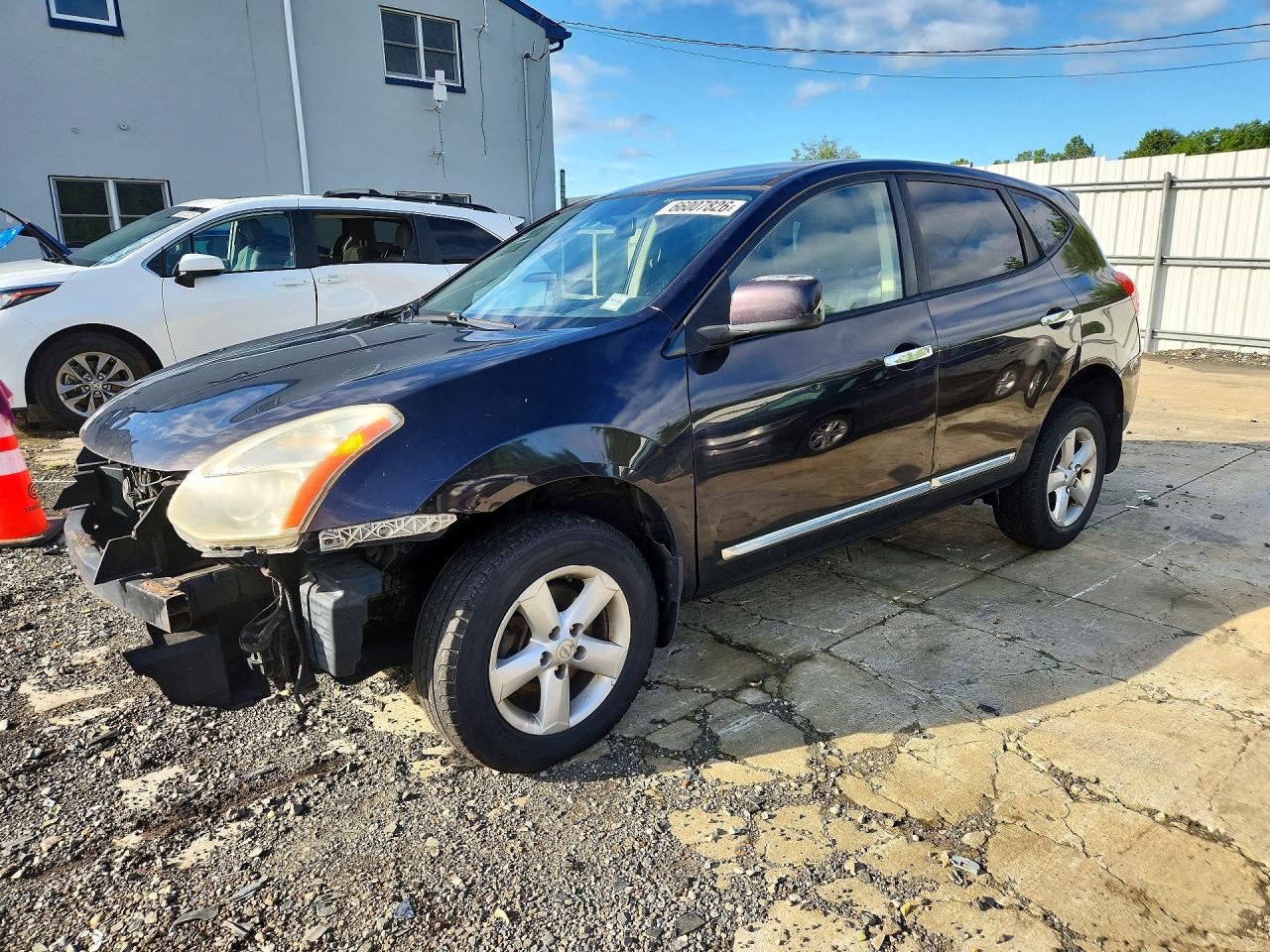 JN8AS5MV3DW612587 · 2013 NISSAN ROGUE