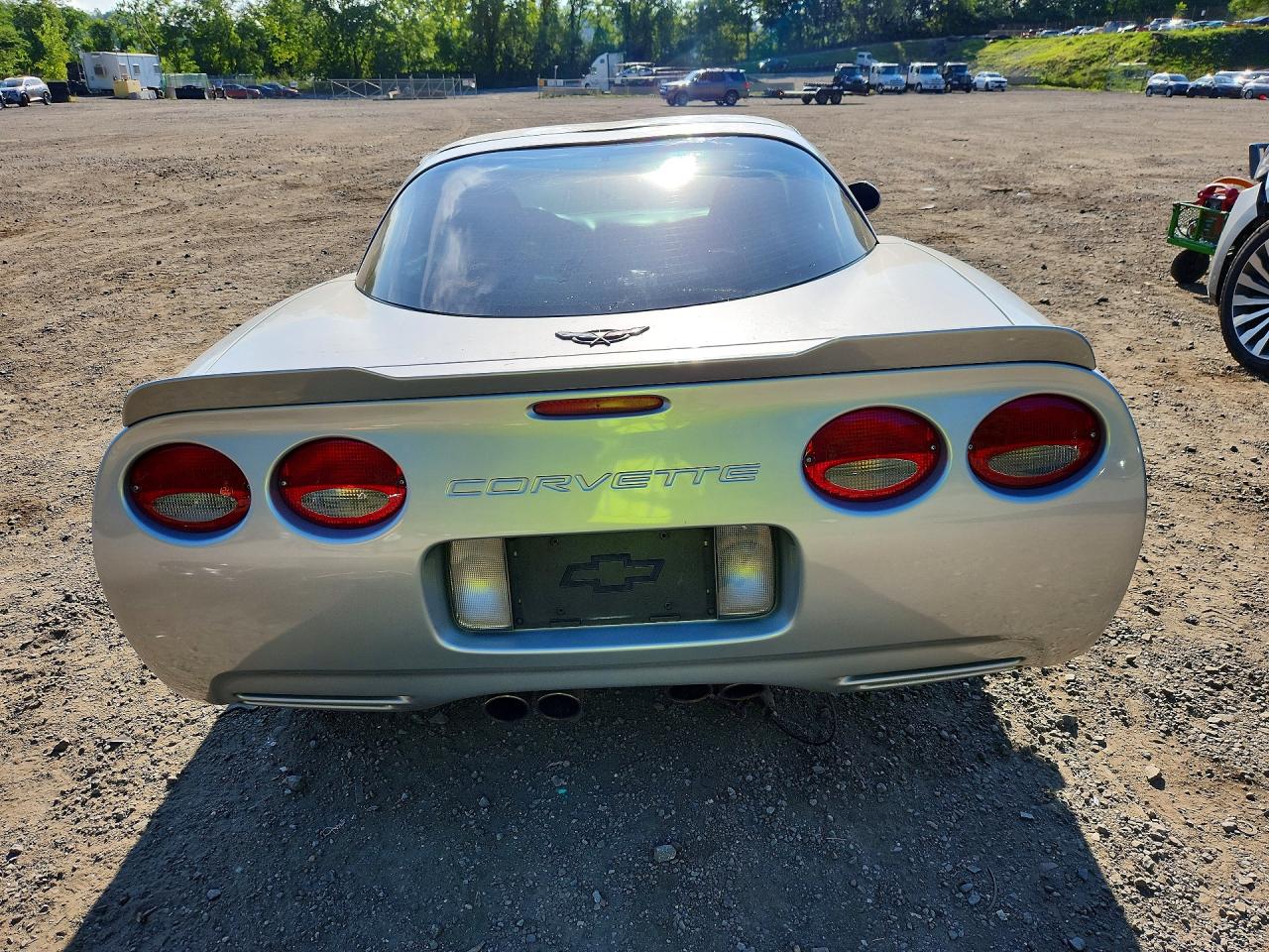 1G1YY22G3W5100356 · 1998 CHEVROLET CORVETTE · 6/12