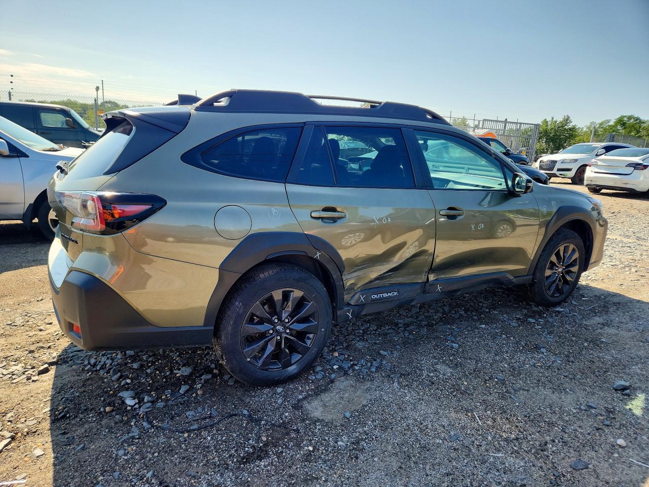 4S4BTALC3S3177814 · 2025 SUBARU OUTBACK · 2/12